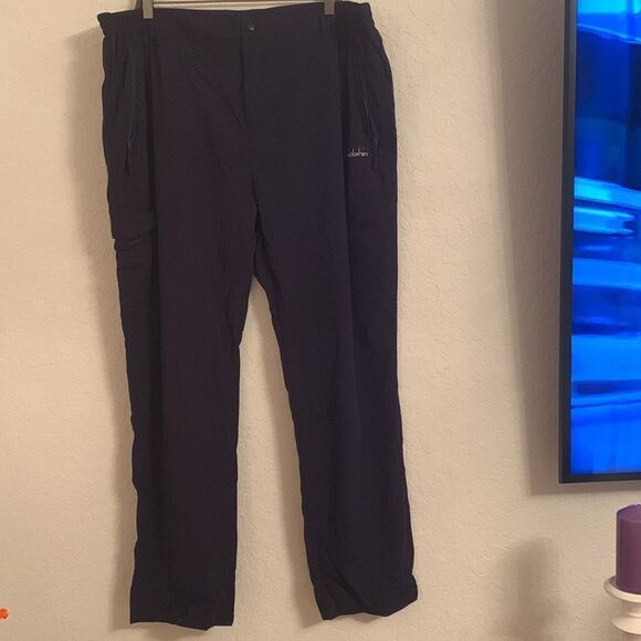 Clothin Men's Black Golf Cargo Pants Straight Leg Size 2XL/ 32L - Picture 1 of 14